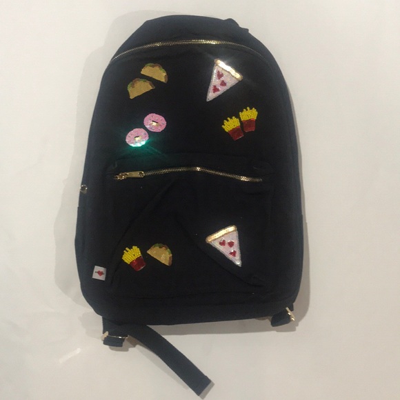 Bow&Drape Backpack - Picture 2 of 2